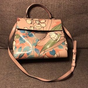 Coccinelle soft leather handbag with floral design and shoulder strap 🛍